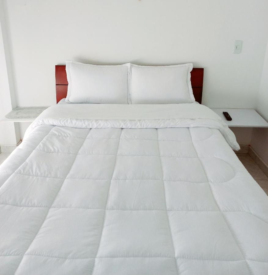 El Eden Bogota Hotell Exteriör bild